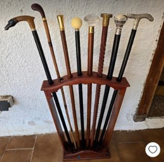 Set di 8 bastoncini in legno e metallo e supporto