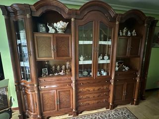 Mueble de salón de madera