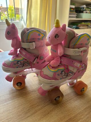Patines rosas con unicornios con luces en ruedas