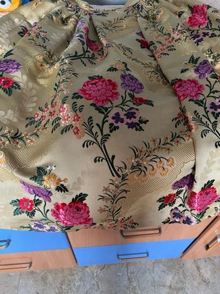 Falda Fallera Beige Flores Talla 38