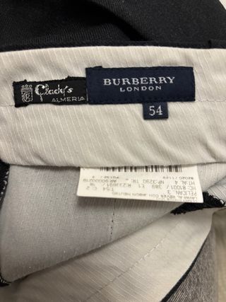 Pantalón de vestir Burberry Talla 54 Negro
