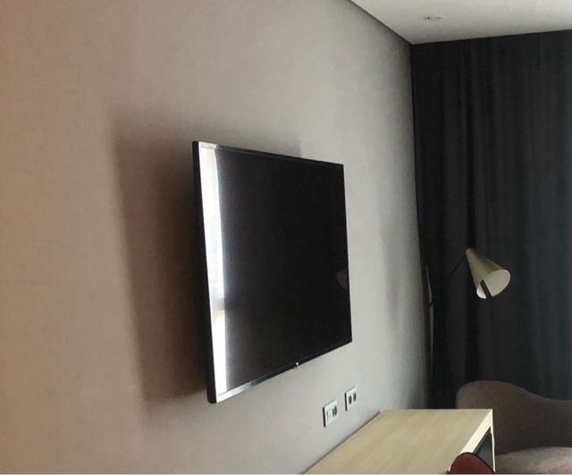Instalación de TV Televisor en Pared Profesional