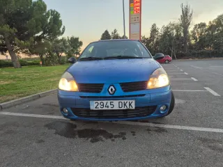 Renault Clio 2005