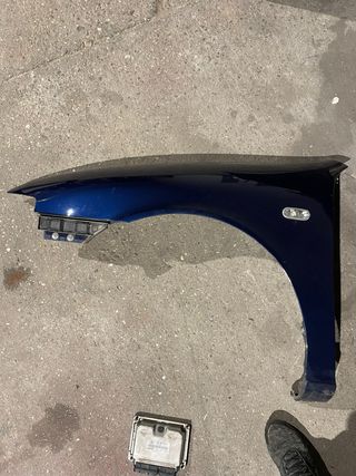 Aletas SEAT León/Toledo mk1 Azul