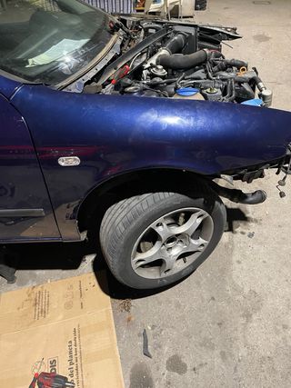 Aletas SEAT León/Toledo mk1 Azul