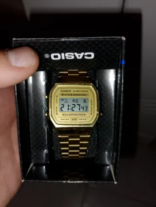 Reloj Casio Dorado
