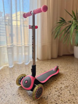 PATINETE PLEGABLE CON LUCES Globber Primo