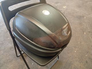 Baúl Moto Givi Negro