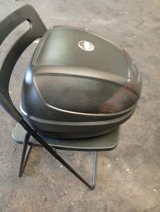 Baúl Moto Givi Negro
