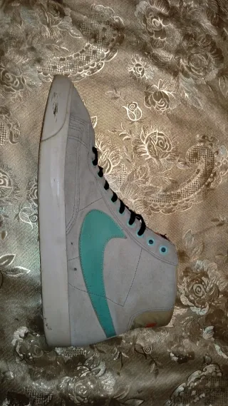 Nike Blazer Talla 42 Gris/Turquesa