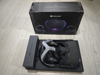 Oculus Quest 1 VR Headset