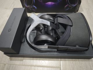 Oculus Quest 1 VR Headset