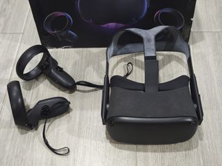 Oculus Quest 1 VR Headset