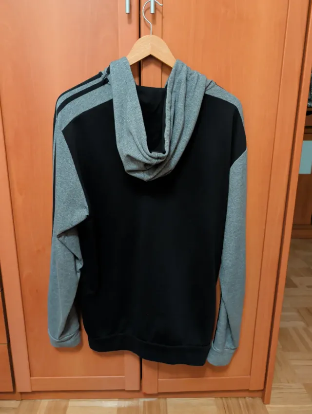 Chaqueta Adidas cremallera gris y negra