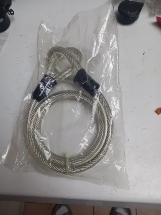 Candado de cable para bicicleta