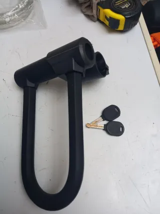 Candado de cable para bicicleta