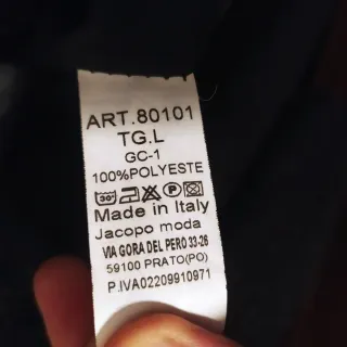 Cappotto nero tessuto bouclé