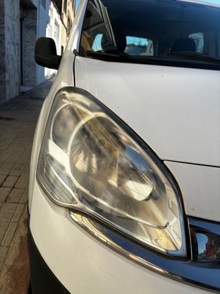 Quieres que tus faros se vean como el primer día!!