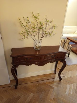 Set de salón de madera de cerezo