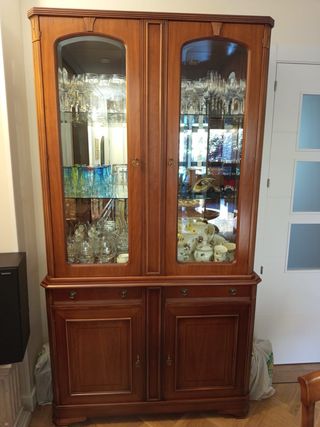 Set de salón de madera de cerezo