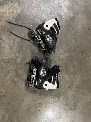 Patines Oxelo Talla 44 + Ruedas Roces + muñequeras