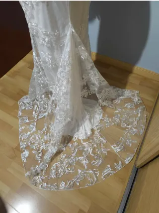 Vestido de Novia Blanco con Encaje