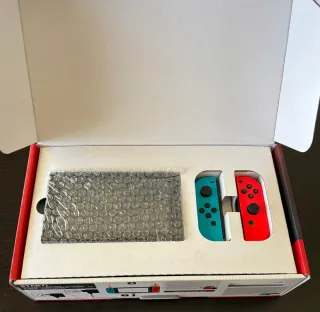 Nintendo Switch Azul y Rojo