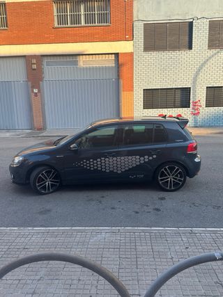 Volkswagen golf mk6 2.0 