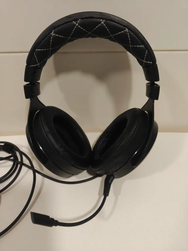 Corsair HS60 Auriculares Gaming