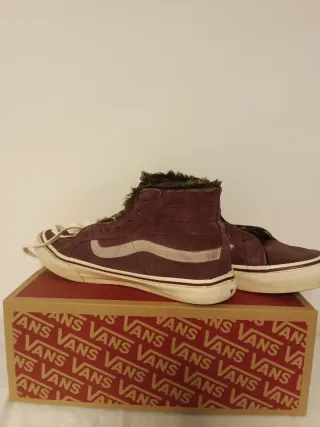 Zapatillas Vans granates altas con pelo interior 