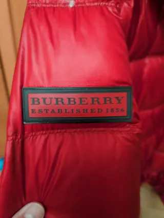 Plumas Burberry Rojo Brillante