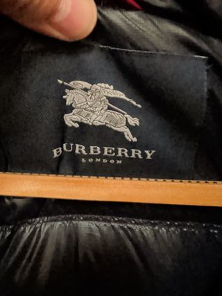 Plumas Burberry Rojo Brillante
