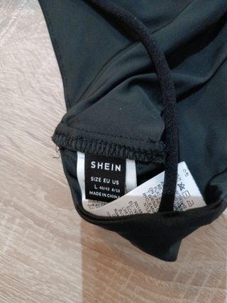 Top tirantes negro shein