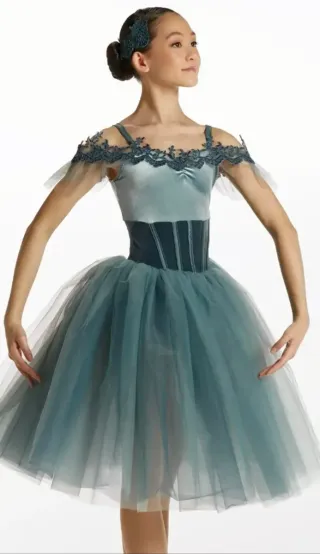 Traje de ballet gris/verde azulado marca weissmans