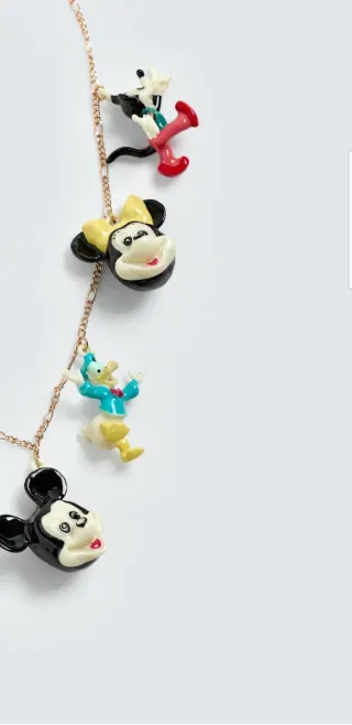 Collar charms harry lambert by Zara 