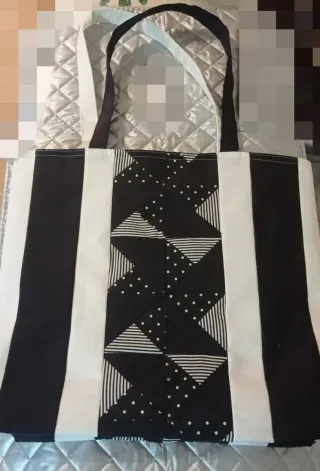 Bolso Tote Patchwork Negro y Blanco