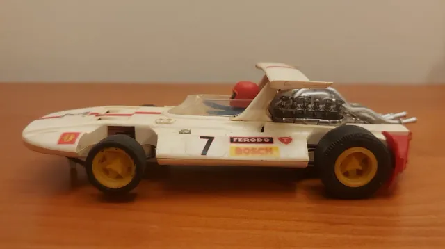 Coche Scalextric Sigma