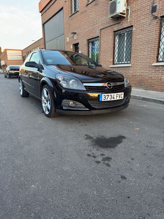 Opel Astra GTC 