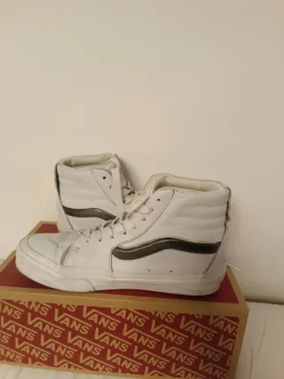 Zapatillas Vans Sk8-Hi Blancas