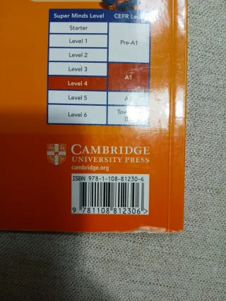 Super Minds Second Edition Level 4 Student's Bo...