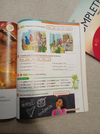 Super Minds Second Edition Level 4 Student's Bo...