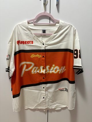 Camisa SHEIN estilo béisbol