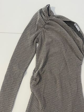 Top Asimétrico Zara Talla S
