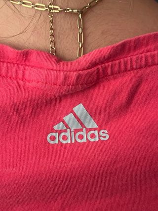 Camiseta Adidas Y2K 2000’s