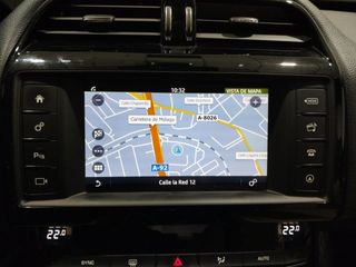 Jaguar XE Pure