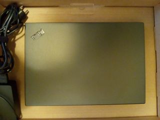 Portátil Lenovo T490S i7 8a Gen 16Gb RAM 14"