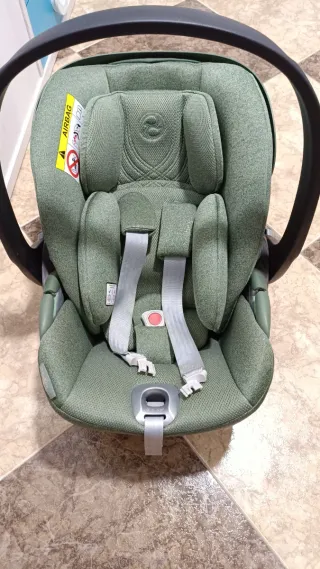 2 Sillas de coche Cybex Cloud Plus