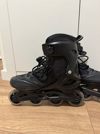 Patines en línea negros