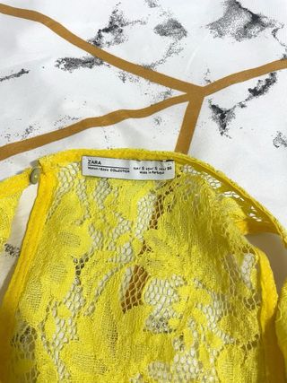 Top Zara Amarillo Encaje