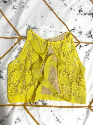 Top Zara Amarillo Encaje